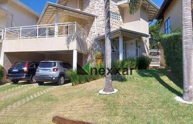 Imagem: A casa em condomínio possui 3 Dormitórios, 4 Banheiros, 4