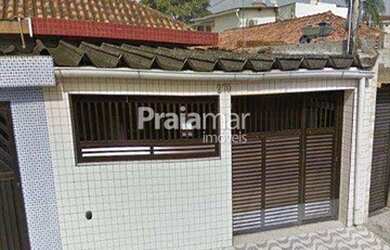 Imagem: A casa possui 2 Dormitórios, 2 Banheiros, 3 Vagas na garagem