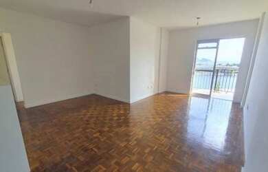 Imagem: O apartamento possui 3 Dormitórios, 3 Banheiros, 2 Vagas na