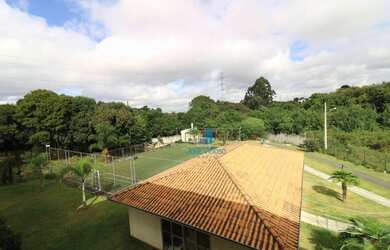 Imagem: O apartamento possui 3 Dormitórios, 1 Banheiro, 1 Vaga na garagem