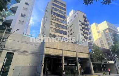 Imagem: O depósito possui 1 Vaga na garagem e 44m² de Área e está