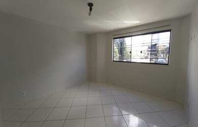 Imagem: O apartamento possui 2 Dormitórios, 1 Banheiro e 55m² de Área