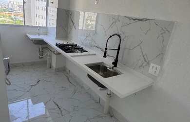 Imagem: O apartamento possui 2 Dormitórios, 1 Banheiro, 43335m² de