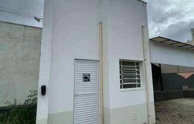 Imagem 8: Casa com 1 Quarto s e 2 banheiro s para Alugar, 260 m² por R$ 2250 /...