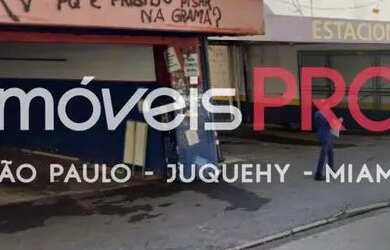 Imagem: O depósito possui 5 Vagas na garagem, 4.363m² de Área e