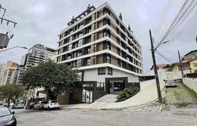 Imagem: O apartamento possui 3 Dormitórios, 4 Banheiros, 2 Vagas na