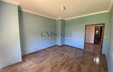 Imagem 9: Casa para alugar no Quebec 7 dormitórios (2 suítes), 360m², 4 vagas Londrina/PR