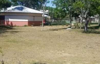 Imagem: O terreno possui 420m² de Área e está localizado em Mar