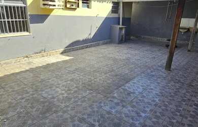 Imagem 9: Alugo casa de 3 quartos - subida - 2 ruas acima SMTT