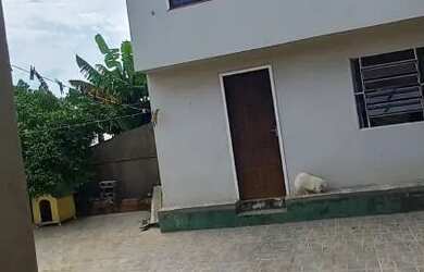 Imagem 4: Venda-casa-imarui. Churrasqueira, Varanda, 5 Vagas na garageme3 Dormitórios