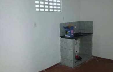 Imagem 5: Alugo casa em condomínio fechado com 2/4 na Ponta Grossa