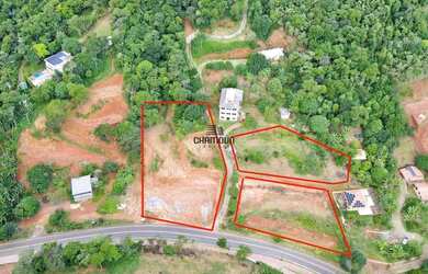 Imagem: O terreno possui 5.000m² de Área e está localizado em Comunidade