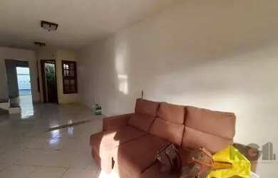 Imagem 3: Casa em Hípica. Churrasqueira, Varanda, 128m² de Áreae2 Vagas na garagem