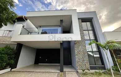 Imagem: A casa em condomínio à venda possui 4 Dormitórios, 5 Banheiros