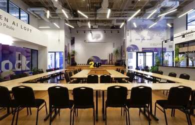 Imagem: O depósito possui 5 Vagas na garagem, 6.091m² de Área e