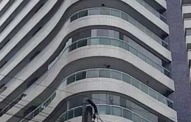 Imagem: O apartamento possui 3 Dormitórios, 4 Banheiros, 4 Vagas na