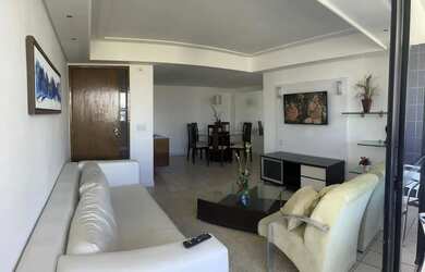 Imagem: O apartamento possui 3 Dormitórios, 2 Banheiros, 2 Vagas na