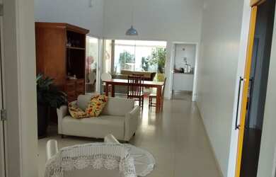 Imagem 6: Casa para venda 200m no Bairro Jardim Karaíba - Uberlândia com 4 suítes