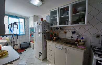 Imagem: O apartamento possui 2 Dormitórios, 2 Banheiros, 1 Vaga na