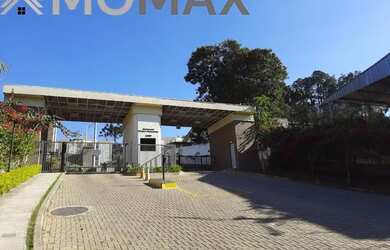 Imagem: O apartamento possui 2 Dormitórios, 1 Banheiro, 5 Vagas na