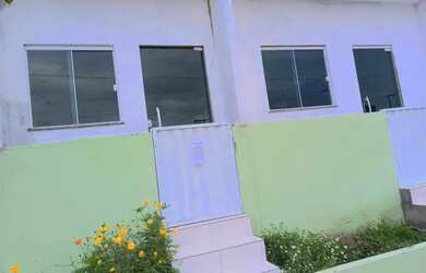 Imagem: A casa e possui 1 Dormitório, Suítes, 1 Banheiro, 1 Vaga