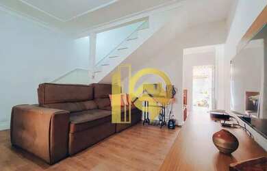 Imagem: A casa em condomínio possui 2 Dormitórios, 3 Banheiros, 2