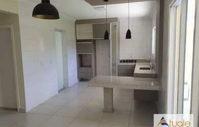 Imagem: A casa em condomínio possui 4 Dormitórios, 4 Banheiros, 4