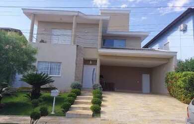 Imagem: A casa em condomínio possui 4 Dormitórios, 5 Banheiros, 5