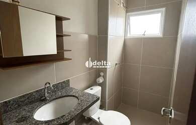 Imagem 9: Apartamento com 2 quartos sendo 1 suíte disponível para locação no...