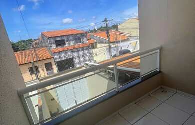 Imagem: A casa possui 2 Dormitórios, 2 Banheiros, 1 Vaga na garagem