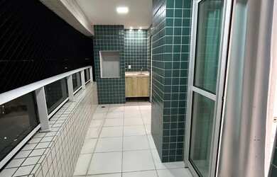 Imagem: O apartamento possui 4 Dormitórios, 3 Banheiros, 2 Vagas na