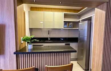 Imagem 6: Apartamento a venda mobiliado e decorado, junto a praças de lazer e a poucos metros do mar