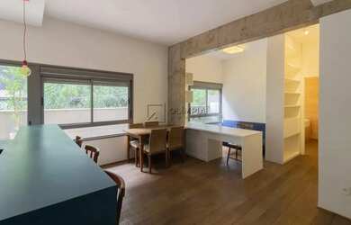 Imagem: O apartamento possui 1 Dormitório, 2 Banheiros, 1 Vaga na garagem