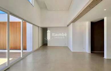 Imagem 12: Casa alto padrão em camobi