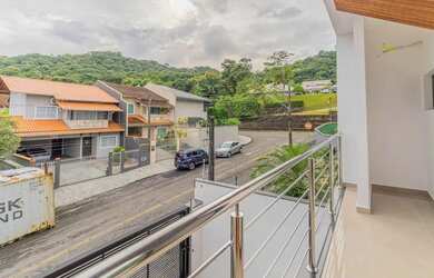 Imagem 13: Sobrado Geminado com 3 suíte(s) à venda no bairro SAGUACU em JOINVILLE, por R$ 1.490.000.0