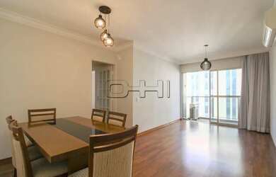 Imagem: O apartamento possui 3 Dormitórios, 2 Banheiros, 2 Vagas na