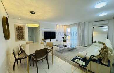 Imagem: O apartamento possui 3 Dormitórios, 5 Banheiros, 2 Vagas na