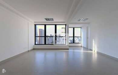 Imagem: Sala comercial à venda no Lourdes