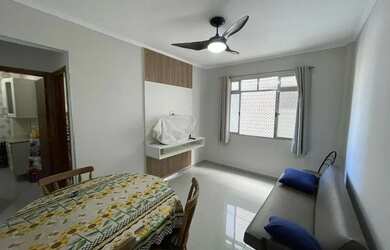 Imagem: O apartamento possui 1 Dormitório, 1 Banheiro, 1 Vaga na garagem