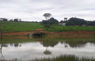 Imagem: A fazenda e está localizado em São Miguel do Passa Quatro