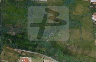 Imagem: O terreno possui 220.000m² de Área e está localizado em