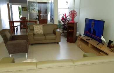 Imagem 7: Casa para venda 200m no Bairro Jardim Karaíba - Uberlândia com 4 suítes