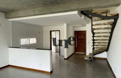 Imagem 9: 100 metros da lagoa. Churrasqueira, Lareira, 2 Vagas na garageme3 Dormitórios