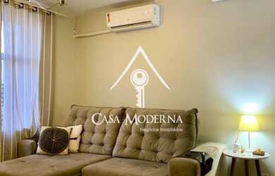 Imagem: A casa possui 3 Dormitórios, 1 Banheiro, 3 Vagas na garagem