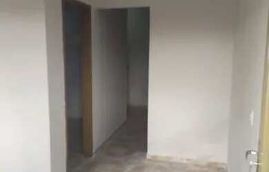 Imagem: A kitnet possui 1 Dormitório, 1 Banheiro e está localizado