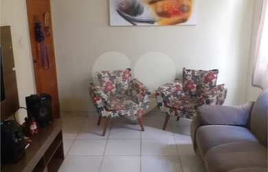 Imagem: O apartamento à venda possui 2 Dormitórios, 2 Banheiros, 1