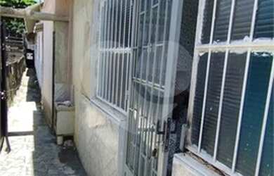 Imagem: A casa possui 2 Dormitórios, 2 Banheiros, 50m² de Área e