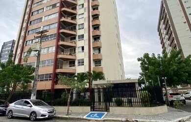 Imagem: O apartamento possui 4 Dormitórios, 3 Banheiros, 2 Vagas na