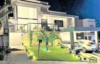 Imagem: A casa em condomínio possui 3 Dormitórios, 4 Banheiros, 2