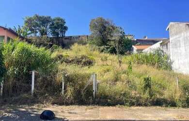 Imagem: O terreno possui 397m² de Área e está localizado em Jardim